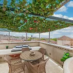 Апартаменты Augubio Penthouse