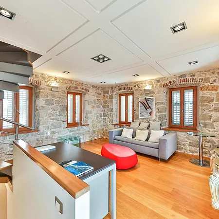 Augubio Penthouse 아파트 스플리트