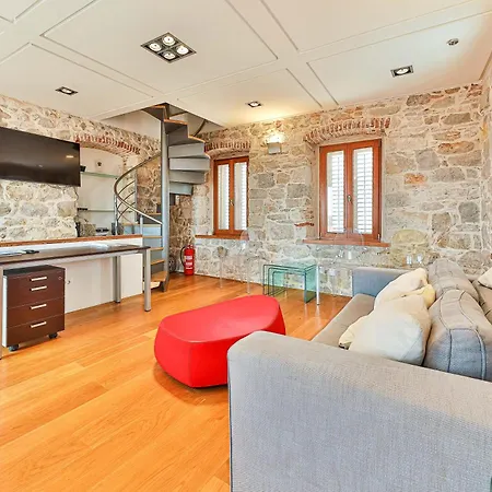 Augubio Penthouse 아파트 스플리트