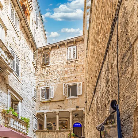 Apartman Augubio Penthouse *