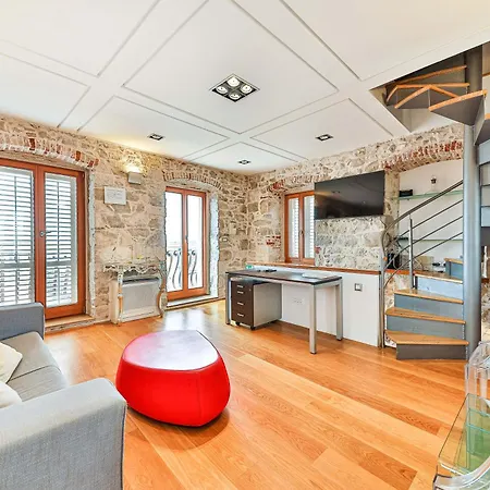 Apartman Augubio Penthouse