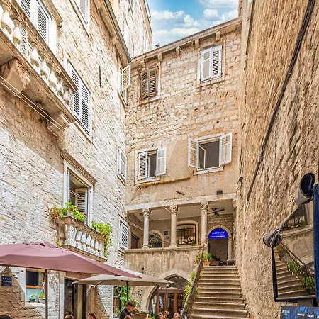 Apartman Augubio Penthouse *