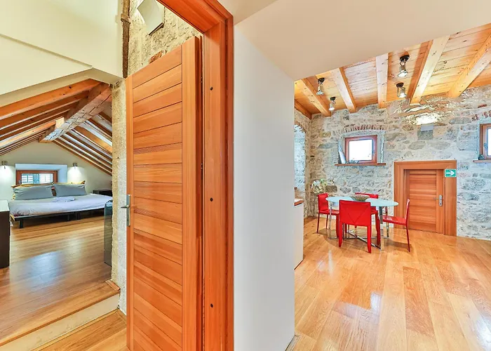 Augubio Penthouse דירה *