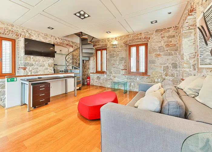 Augubio Penthouse דירה ספליט