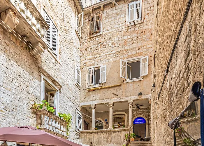 דירה Augubio Penthouse *